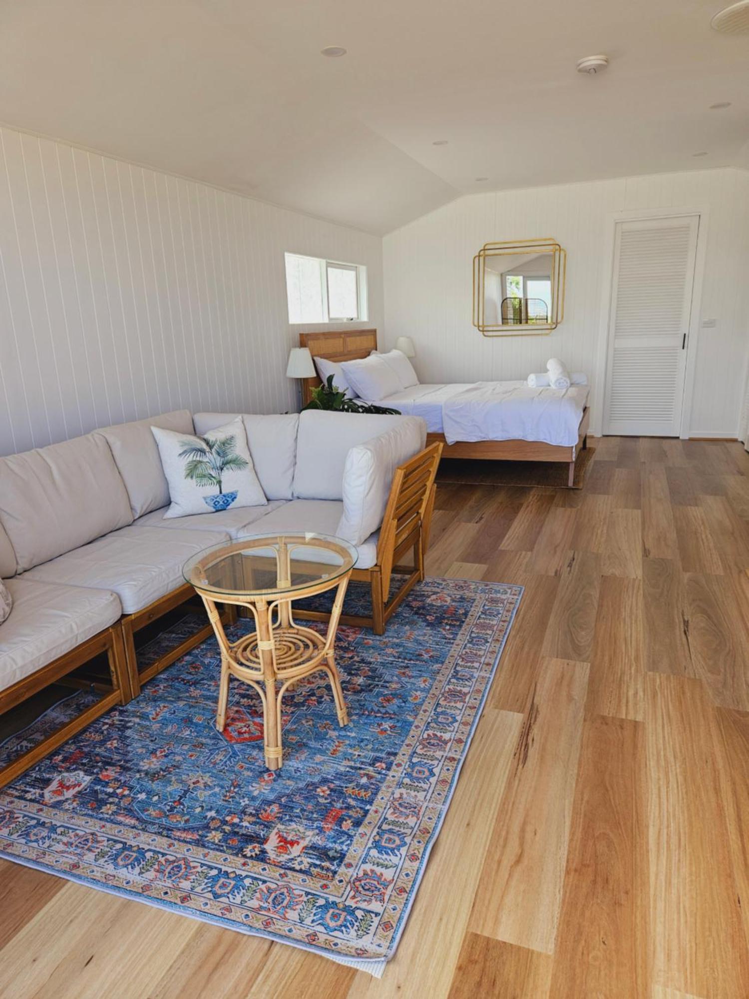 Hotel By The Seaside Mornington Exterior foto